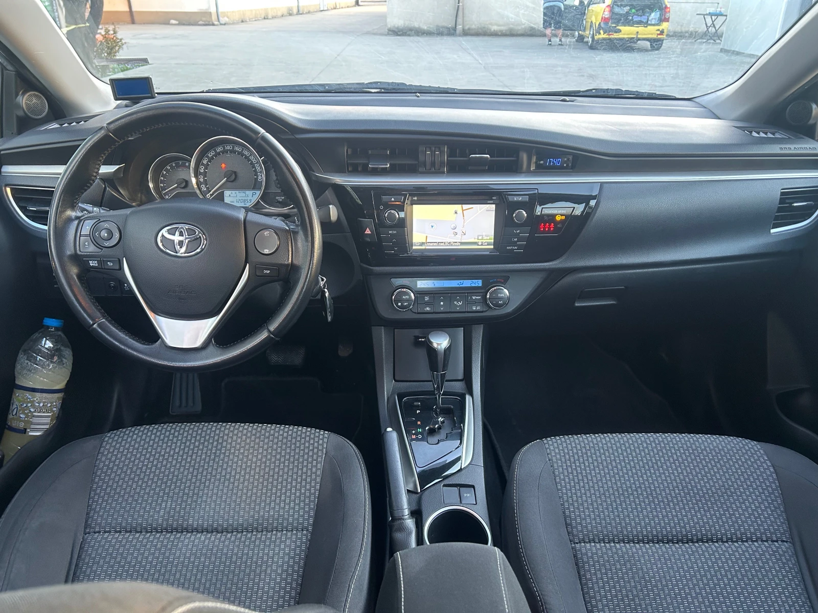 Toyota Corolla 1.6 VVT-I  - изображение 6