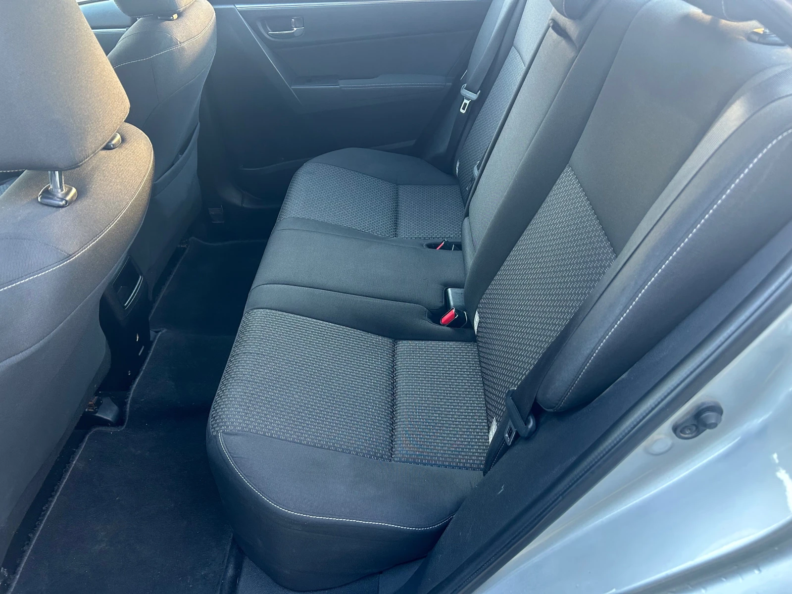 Toyota Corolla 1.6 VVT-I  - изображение 7