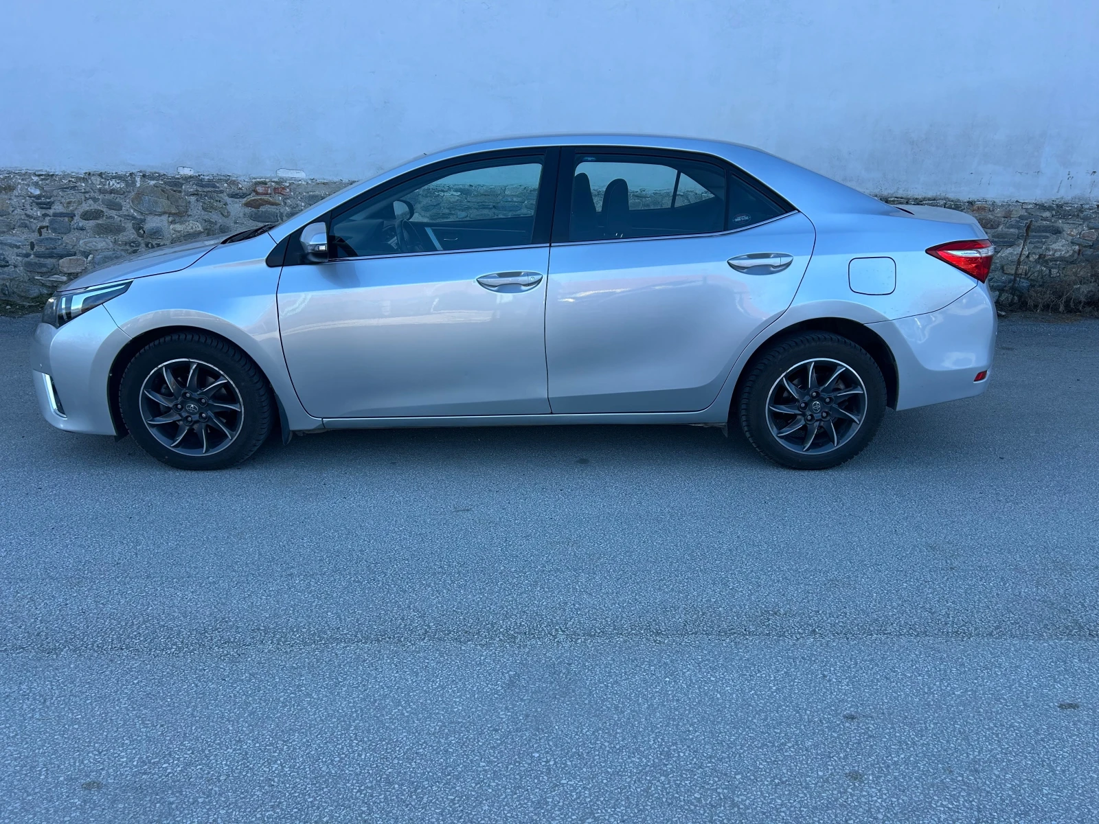 Toyota Corolla 1.6 VVT-I  - изображение 5