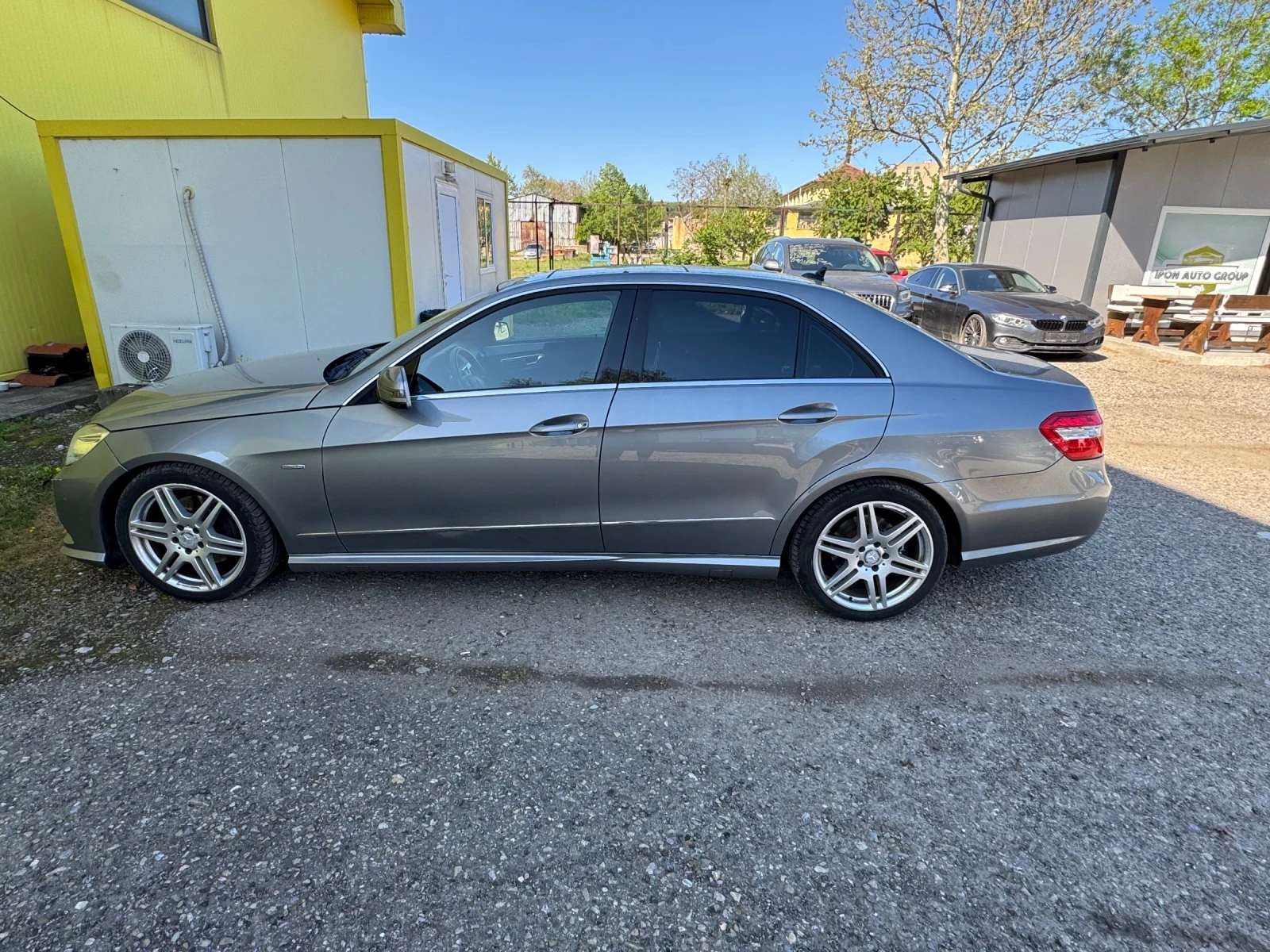 Mercedes-Benz E 350  - изображение 7
