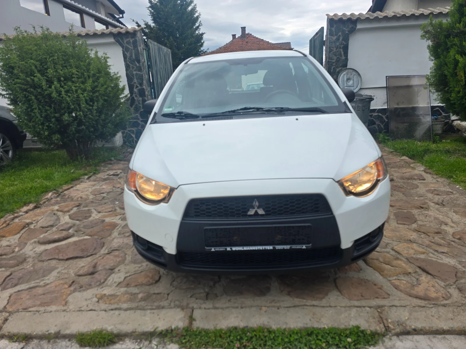 Mitsubishi Colt 1.3i КЛИМА НОВИ ГУМИ ТОП СЪСТОЯНИЕ  - изображение 2