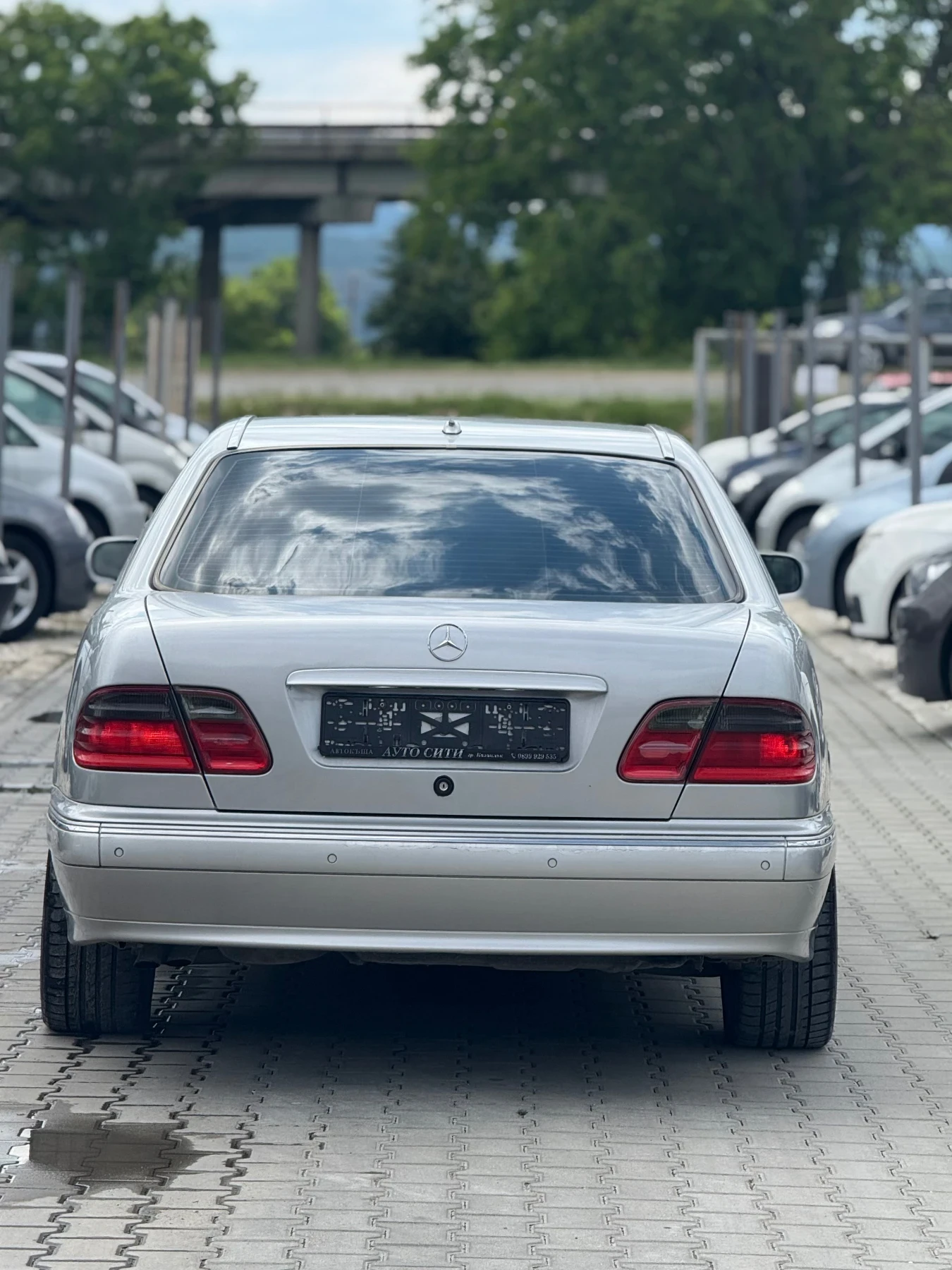 Mercedes-Benz E 320 Нов внос* Перфектна* Напълно обслужена* Топ*  - изображение 2