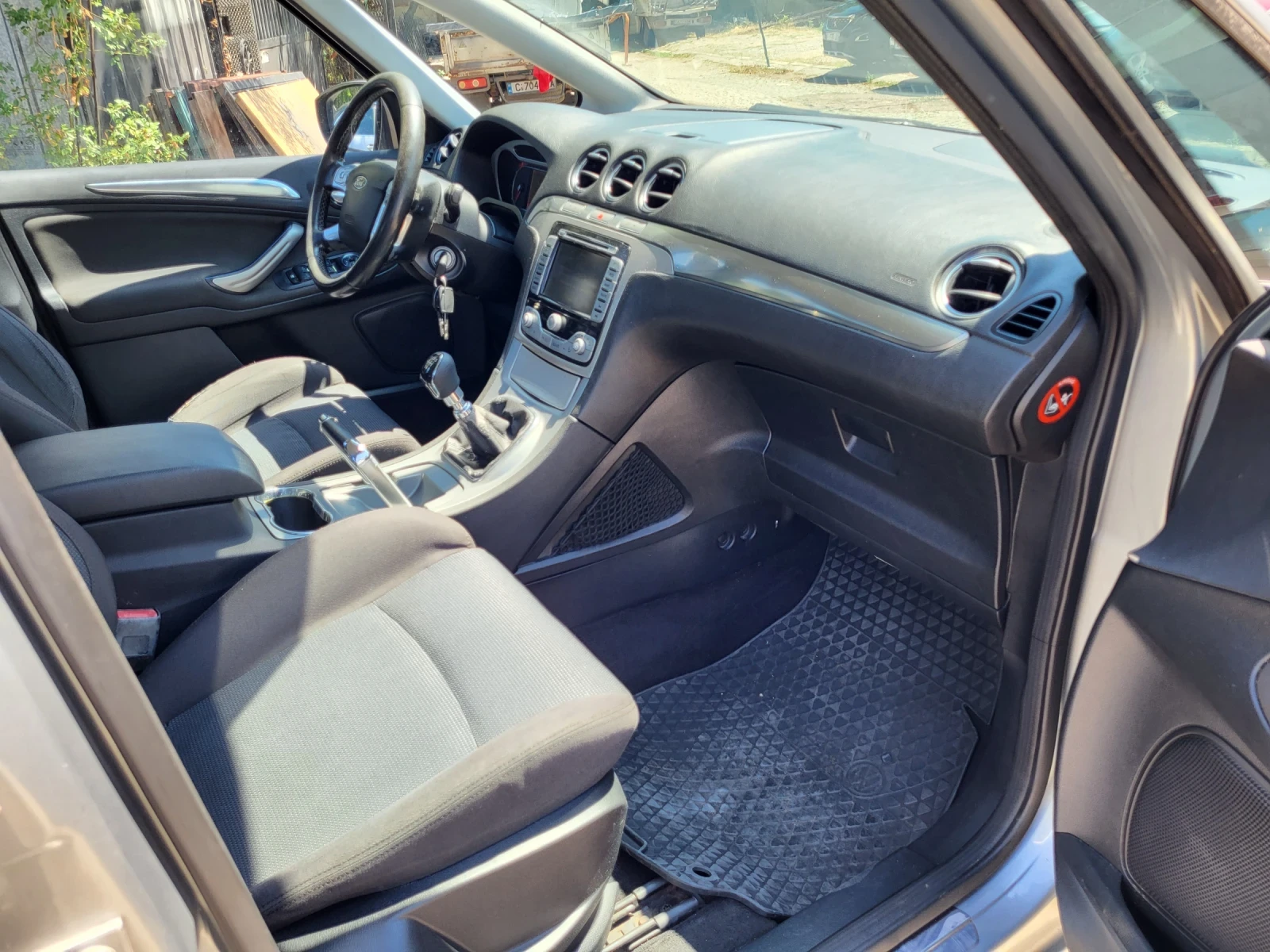 Ford S-Max  - изображение 9