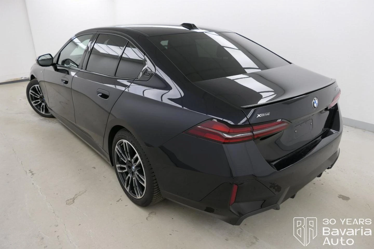 BMW 520 d xDrive M Sport Paket - изображение 2
