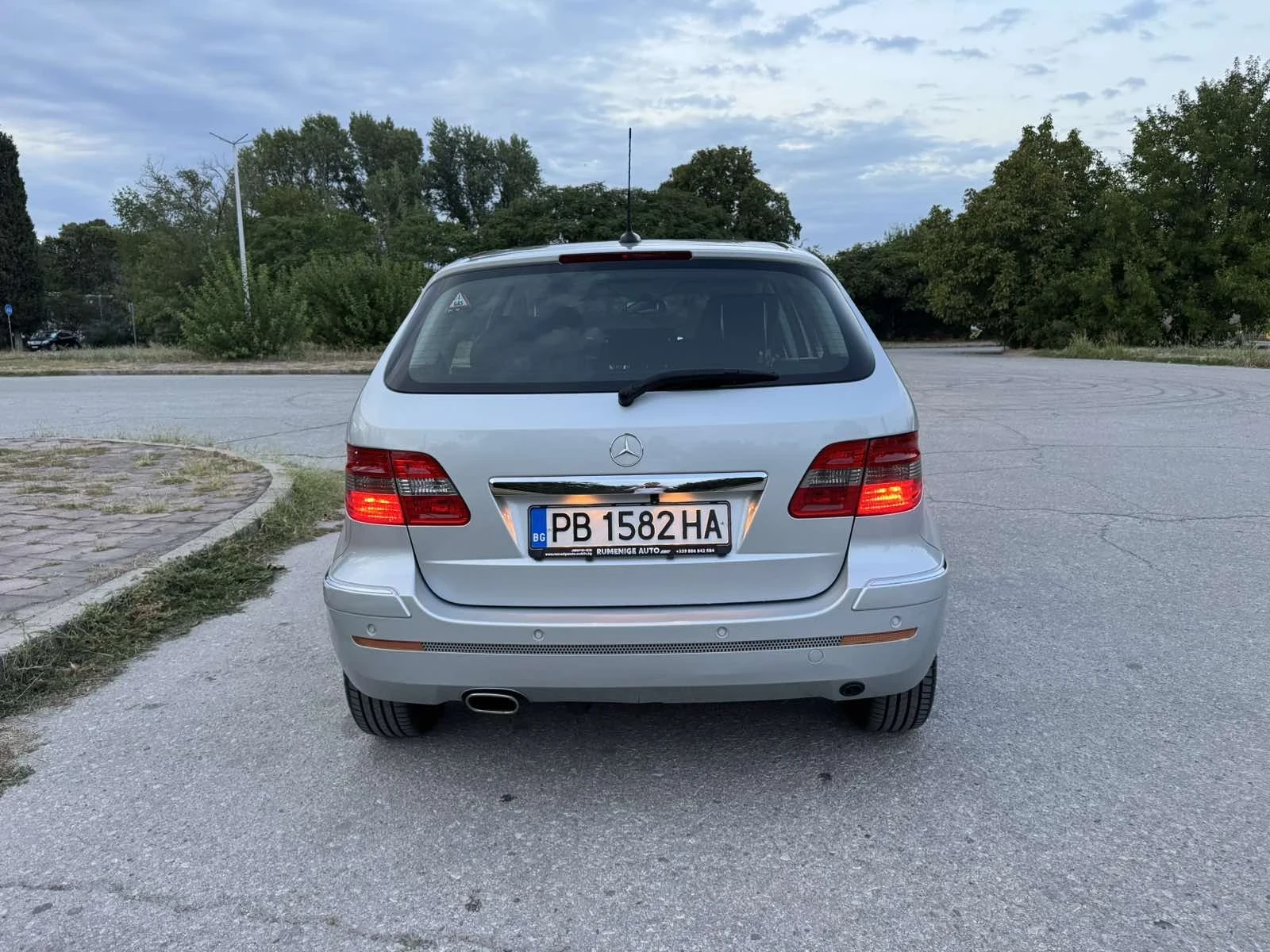 Mercedes-Benz B 200  - изображение 5