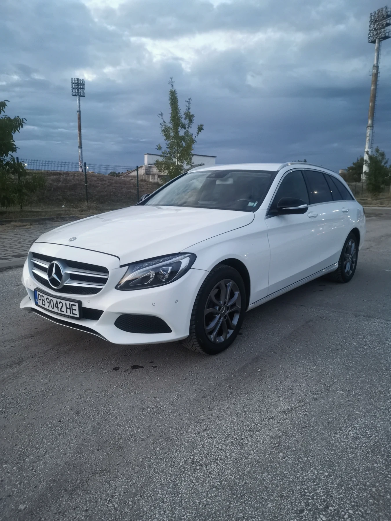 Mercedes-Benz C 220  - изображение 2