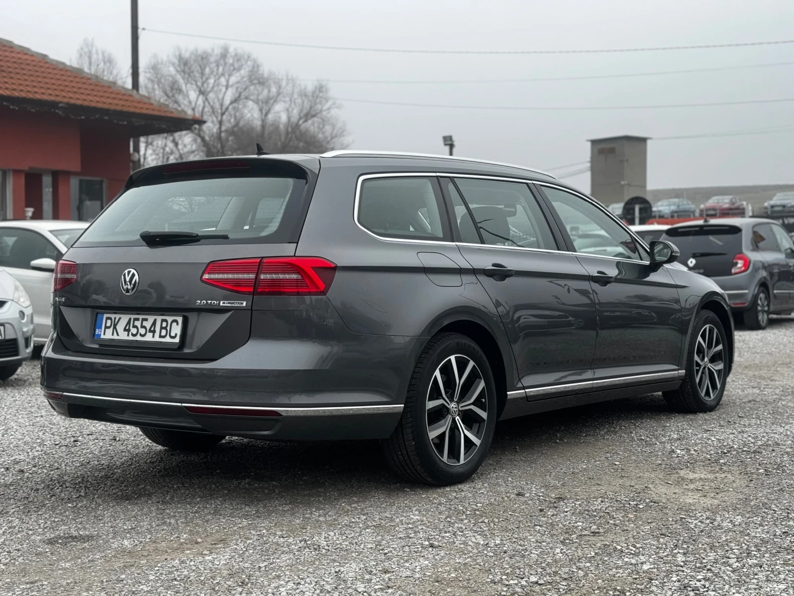 VW Passat 2.0TDI HIGHLINE - изображение 5