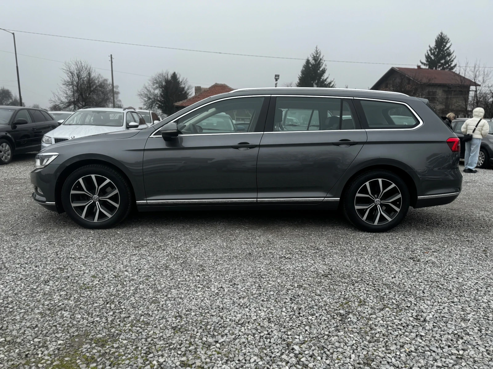 VW Passat 2.0TDI HIGHLINE - изображение 9