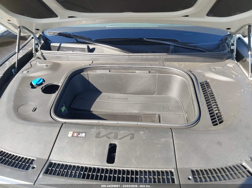 Kia EV9 Wind, снимка 10 - Автомобили и джипове - 54029537