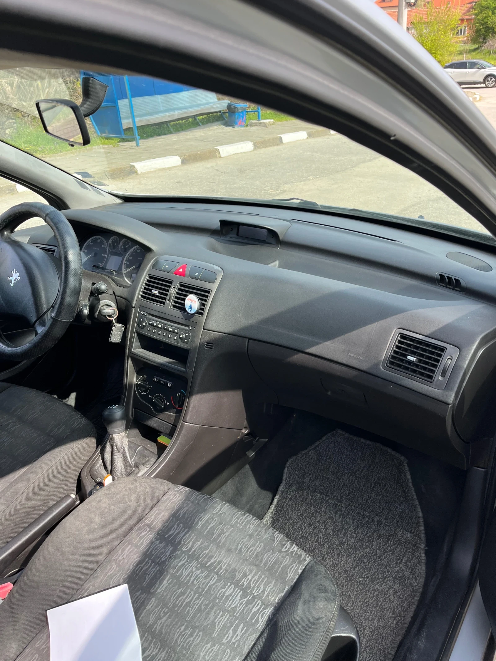 Peugeot 307 2.0 hdi 110+ + , снимка 6 - Автомобили и джипове - 54213946