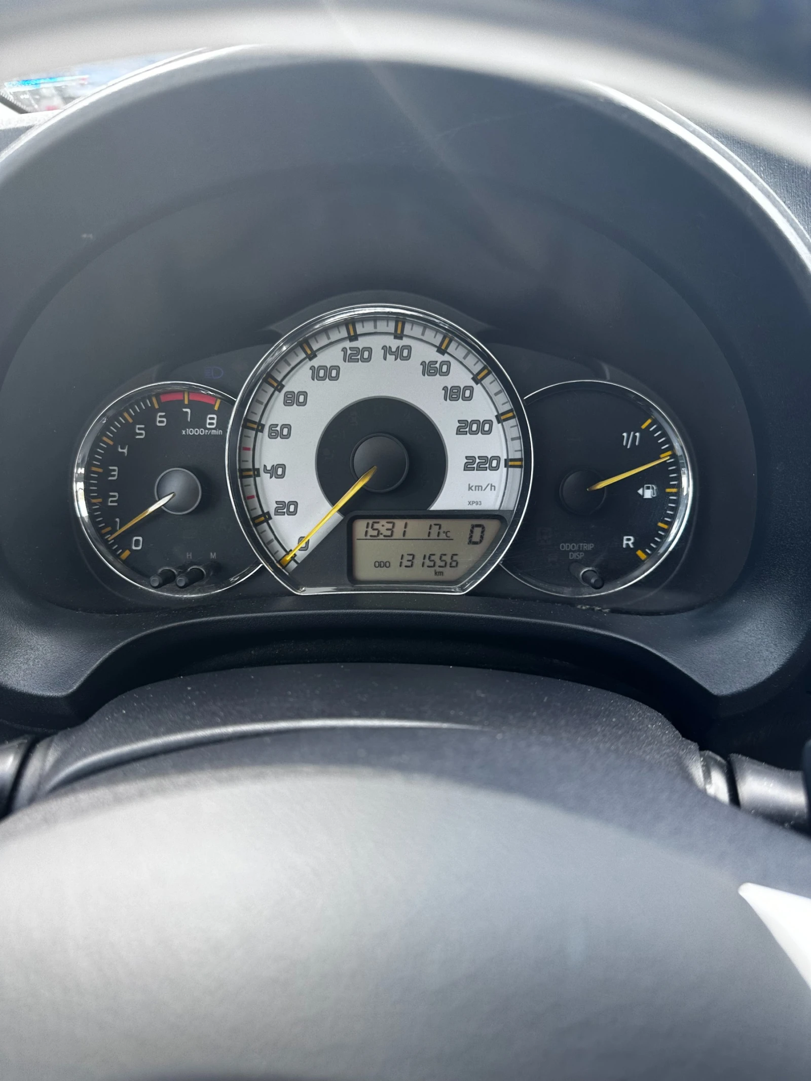 Toyota Yaris, снимка 15 - Автомобили и джипове - 54320992