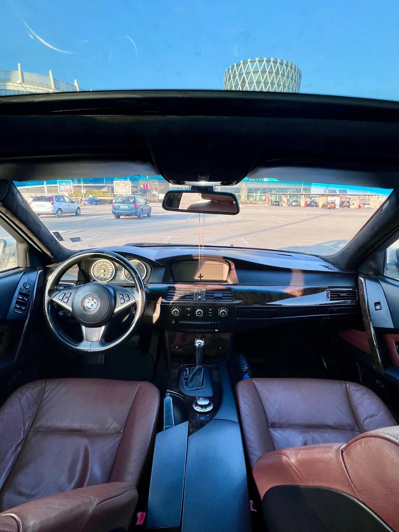 BMW 530 3.0d, снимка 8 - Автомобили и джипове - 54350264