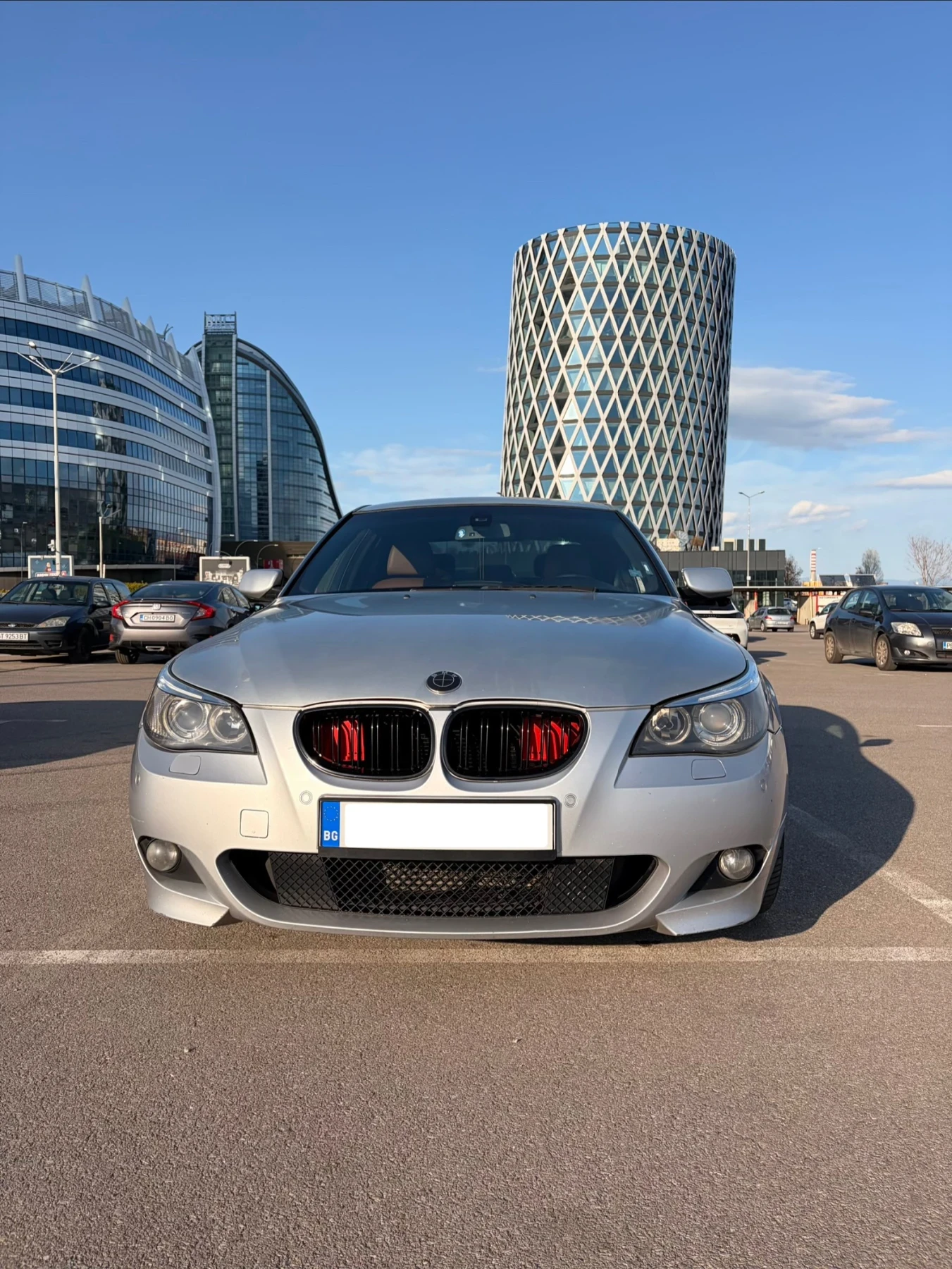 BMW 530 3.0d, снимка 2 - Автомобили и джипове - 54350264