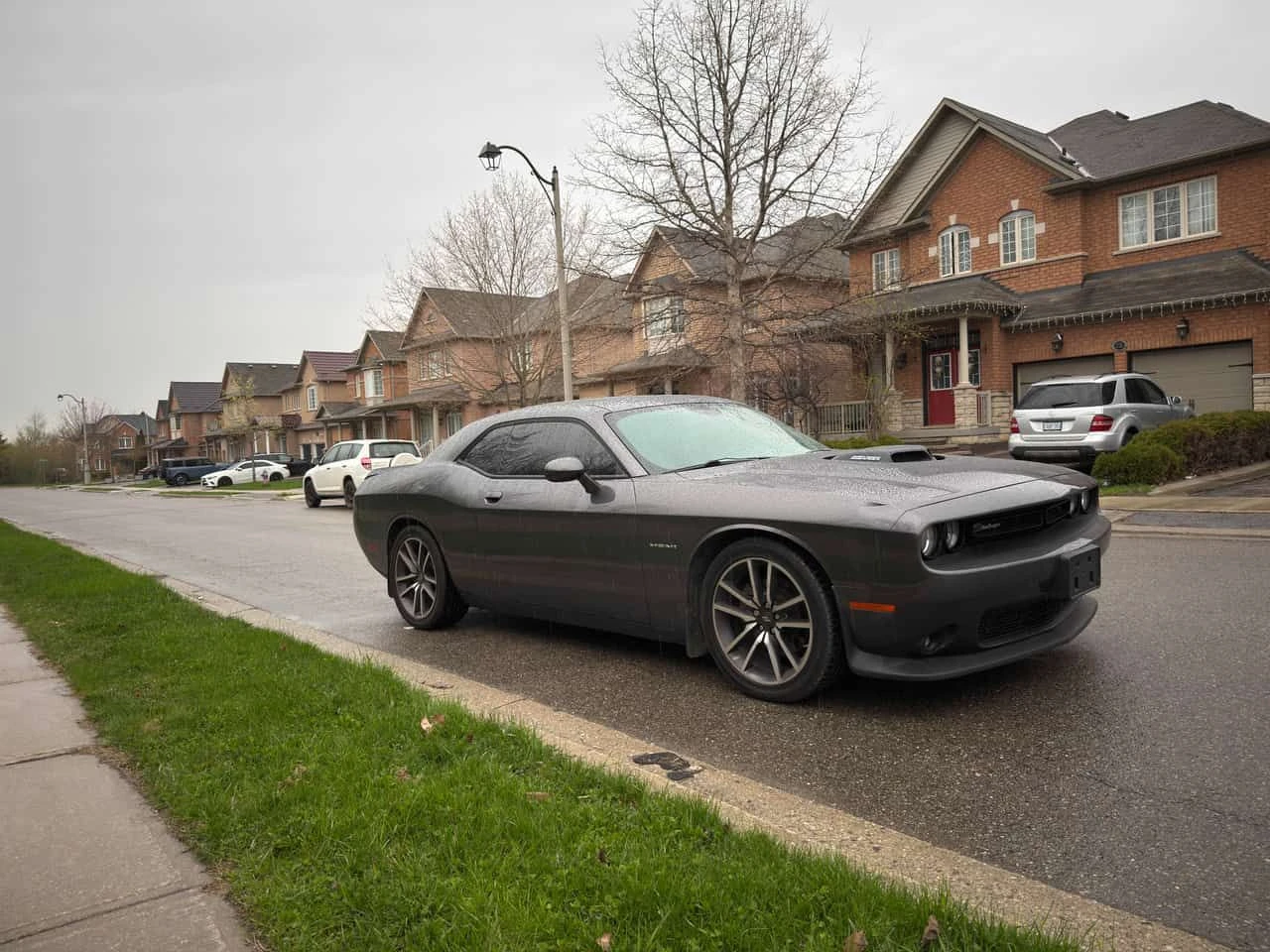 Dodge Challenger * R/T RWD * CARFAX * БЕЗ ПЪРВОНАЧАЛНА ВНОСКА, снимка 3 - Автомобили и джипове - 54460681
