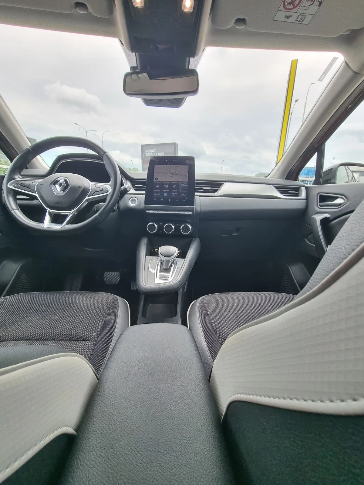 Renault Captur Plug-in хибрид 160, снимка 11 - Автомобили и джипове - 54746451
