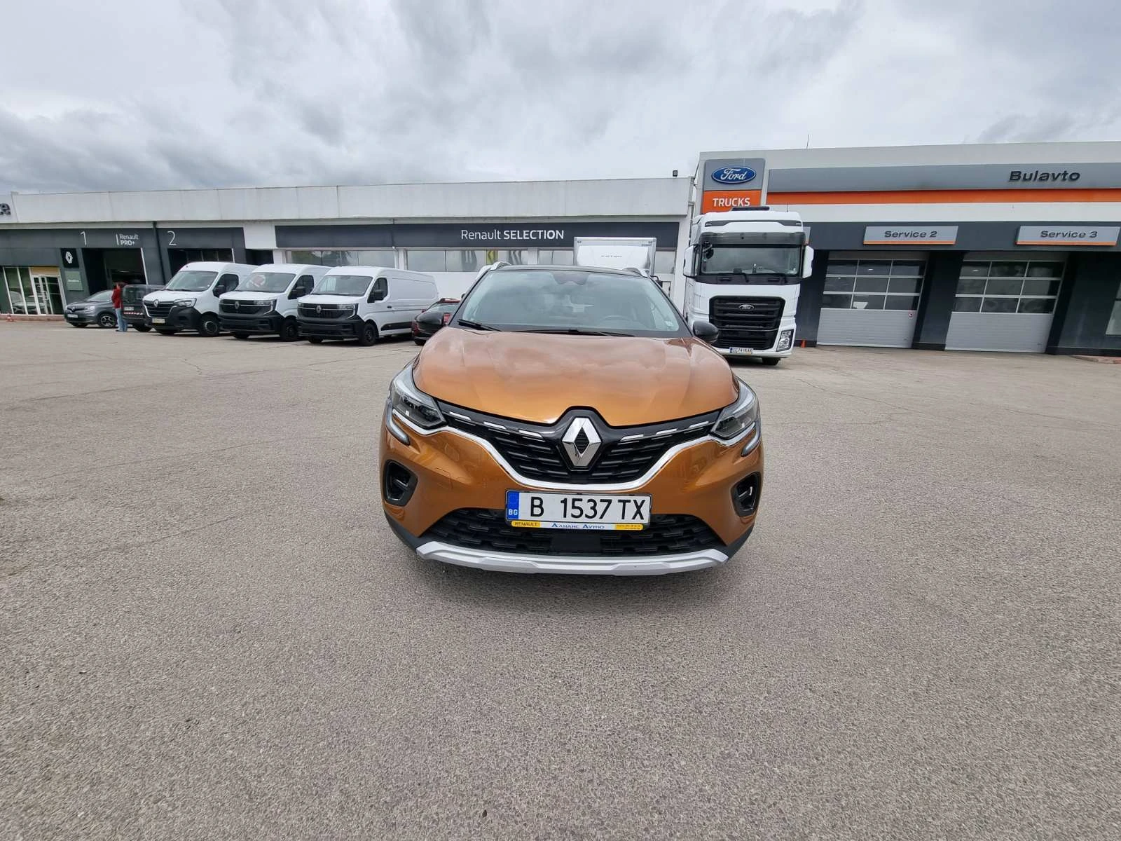 Renault Captur Plug-in хибрид 160, снимка 2 - Автомобили и джипове - 54746451