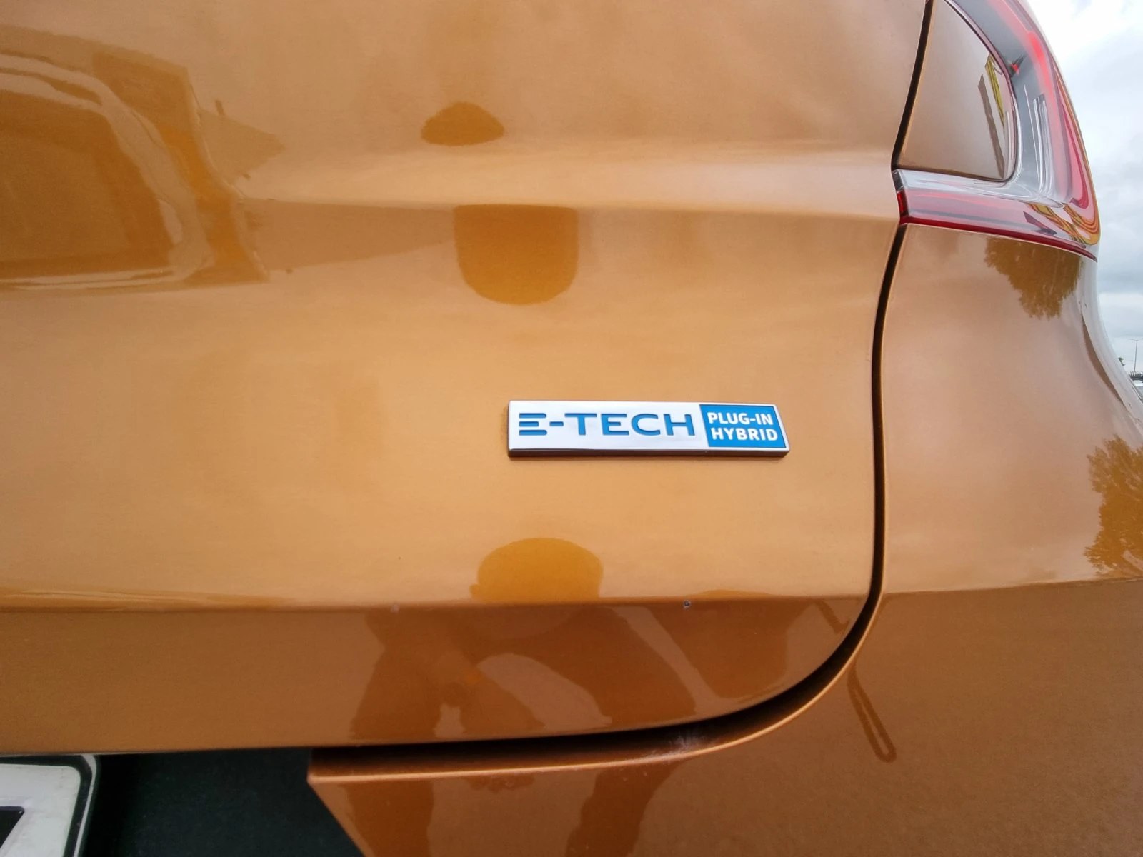 Renault Captur Plug-in хибрид 160, снимка 17 - Автомобили и джипове - 54746451