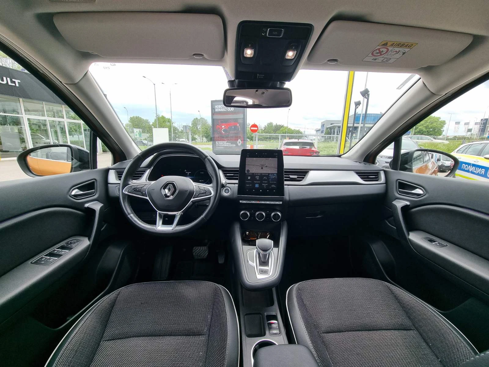 Renault Captur Plug-in хибрид 160, снимка 12 - Автомобили и джипове - 54746451