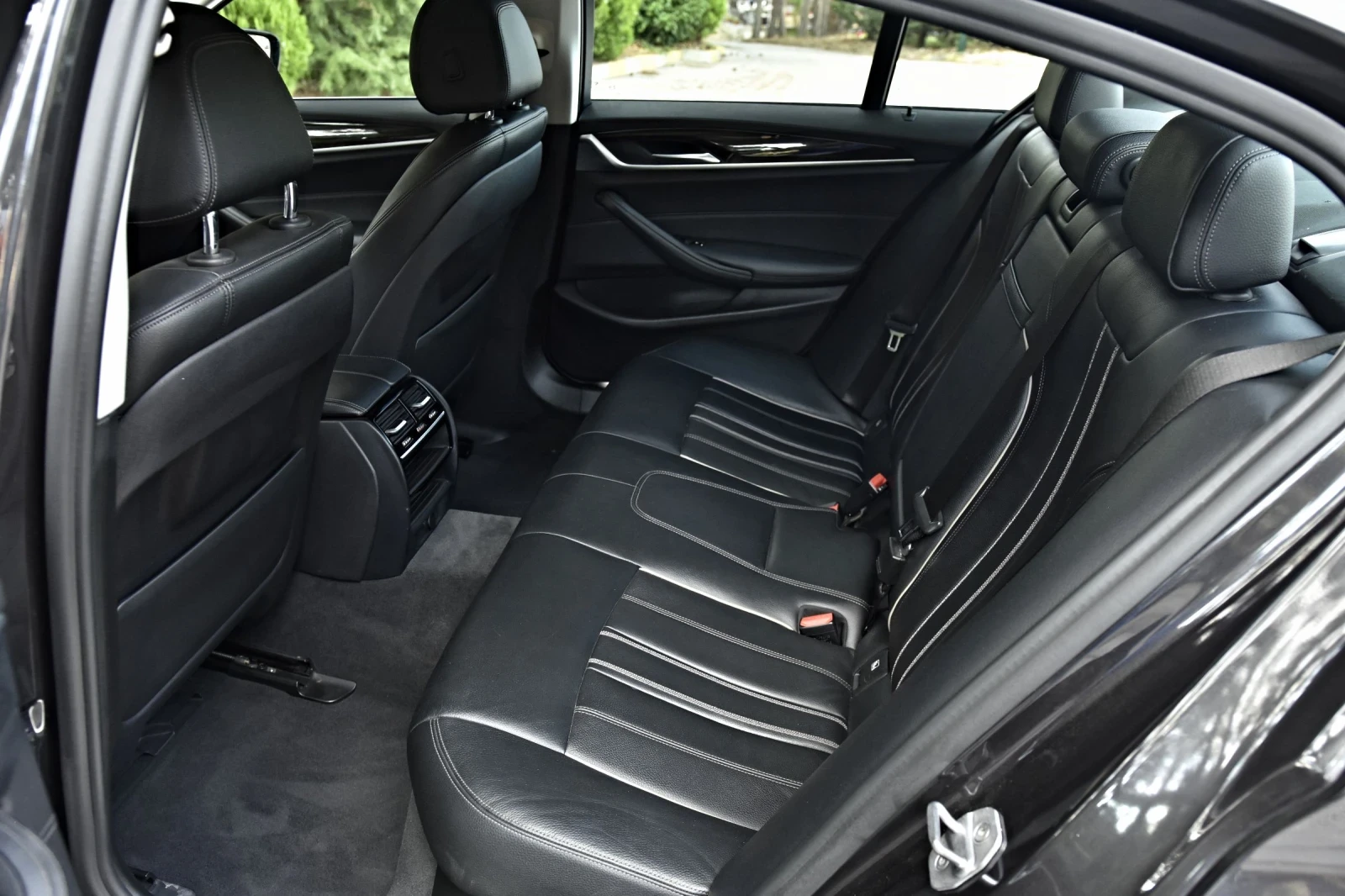 BMW 540 540I B58, снимка 15 - Автомобили и джипове - 54791297