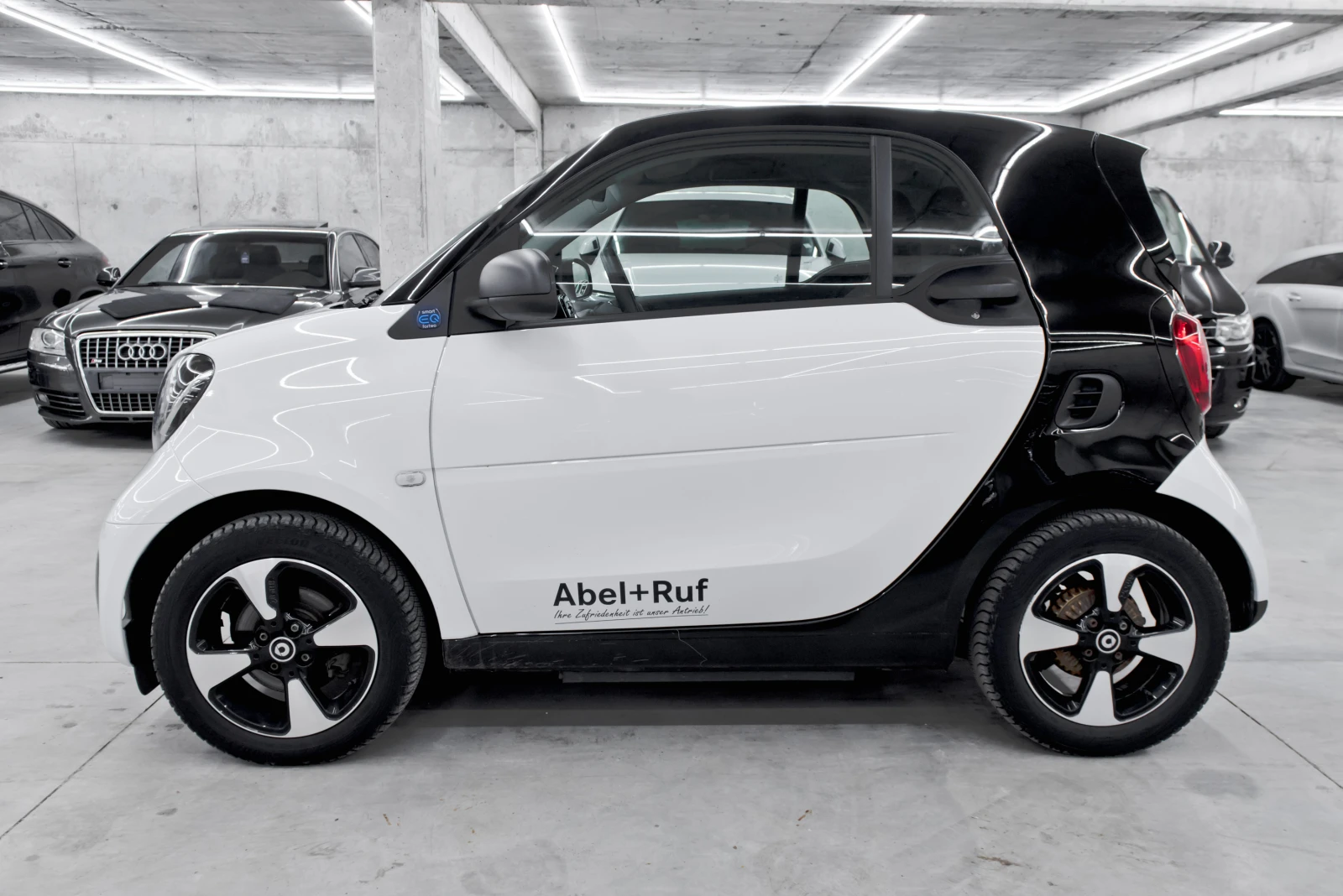 Smart Fortwo EV, снимка 3 - Автомобили и джипове - 54853095
