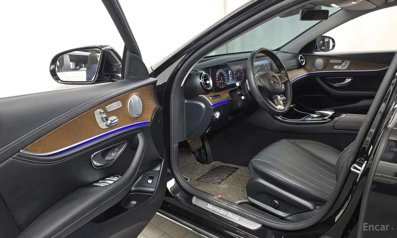 Mercedes-Benz E 300 * E300 Exclusive * ЦЕНА ДО БГ, снимка 10 - Автомобили и джипове - 55629877