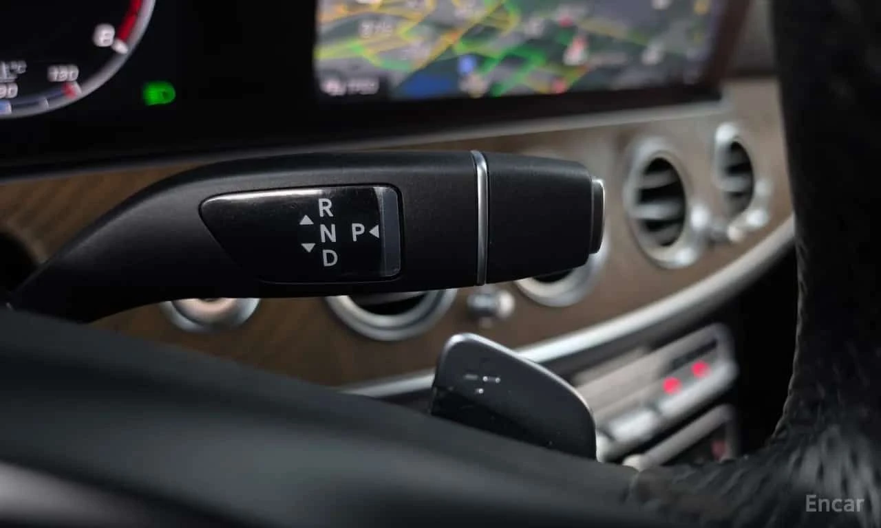 Mercedes-Benz E 300 * E300 Exclusive * ЦЕНА ДО БГ, снимка 9 - Автомобили и джипове - 55629877