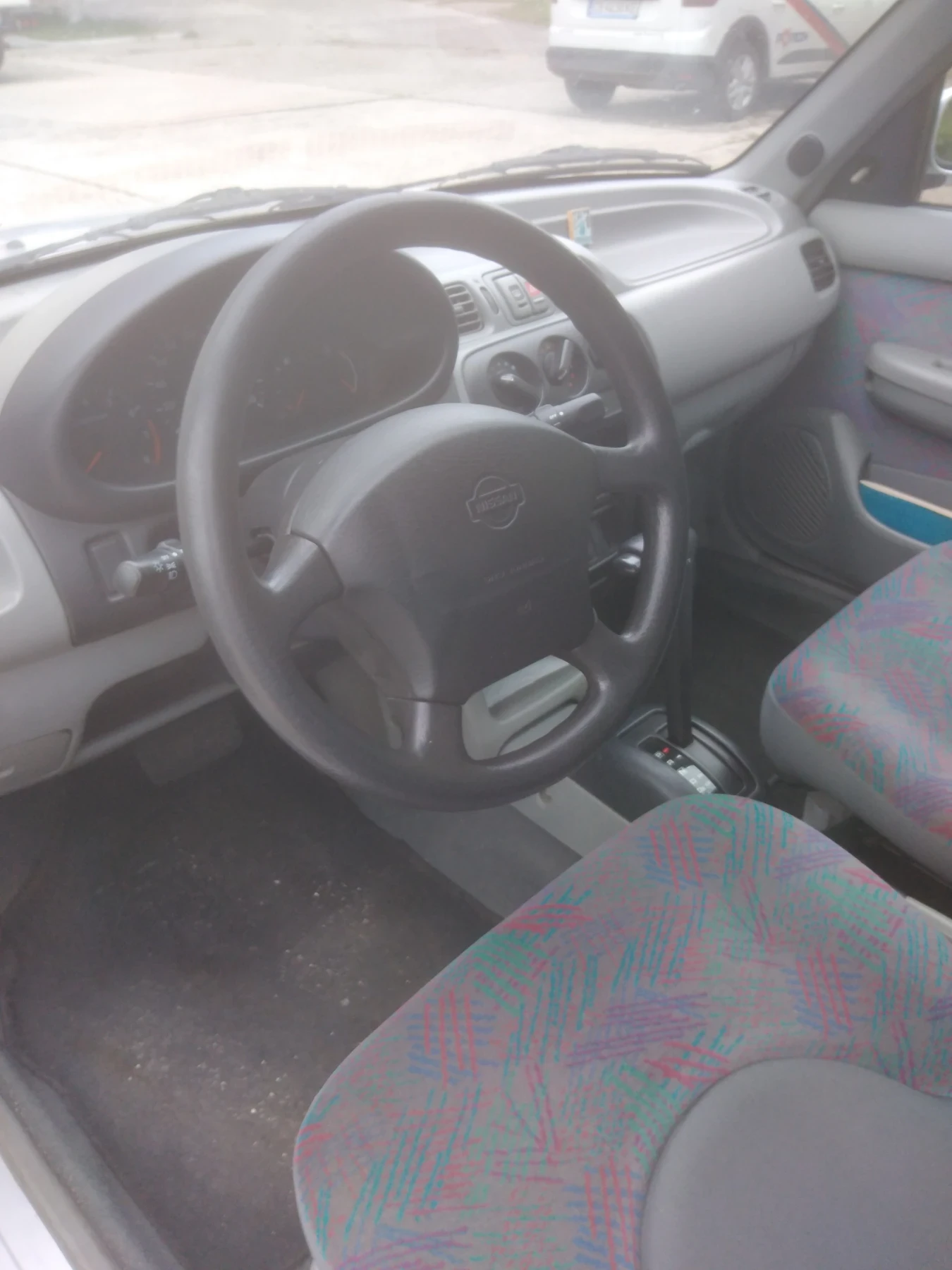 Nissan Micra K11, снимка 4 - Автомобили и джипове - 55667765