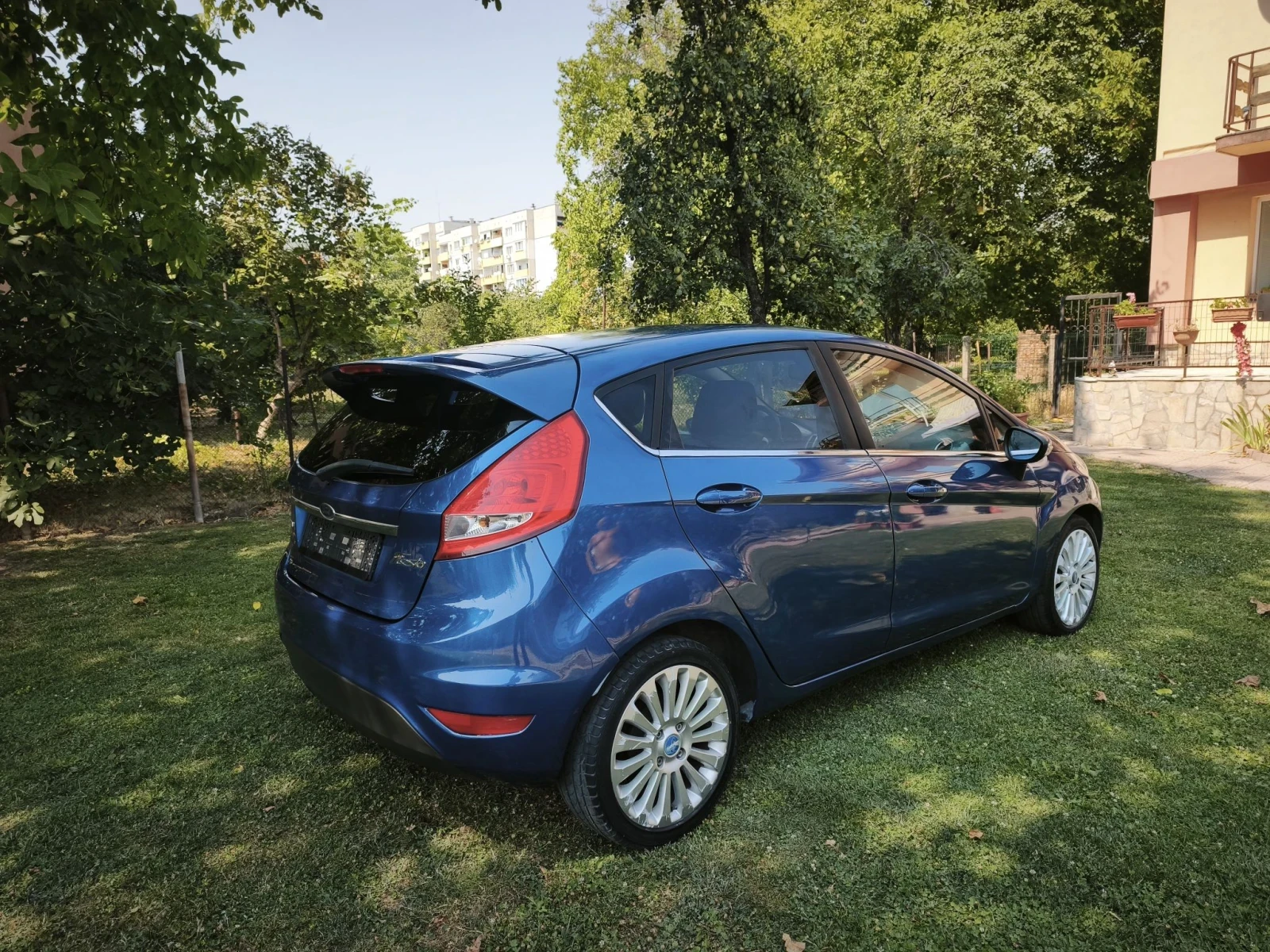 Ford Fiesta 1.6 TDCI, снимка 6 - Автомобили и джипове - 55706774