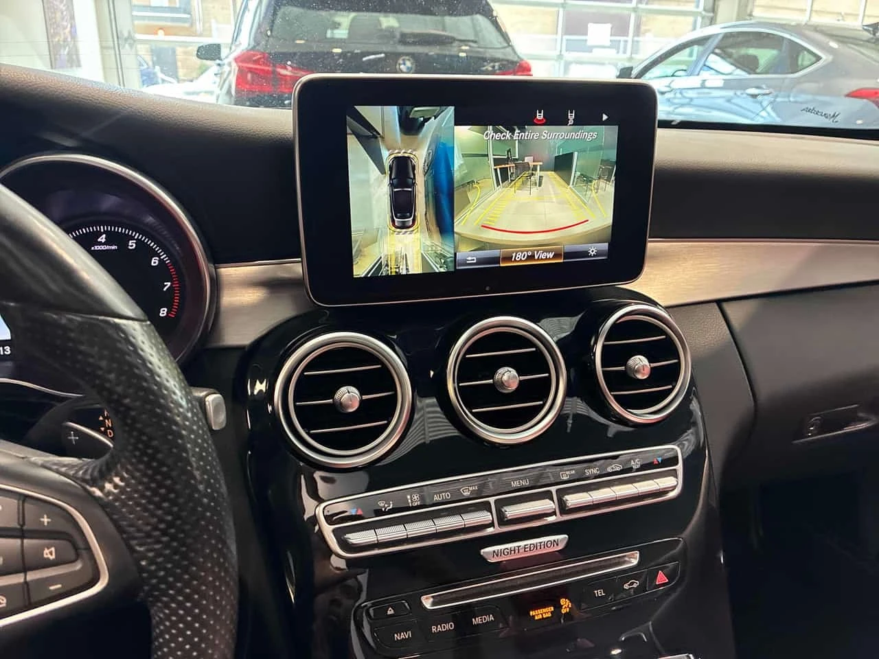 Mercedes-Benz C 300 CARFAX, снимка 9 - Автомобили и джипове - 55749455
