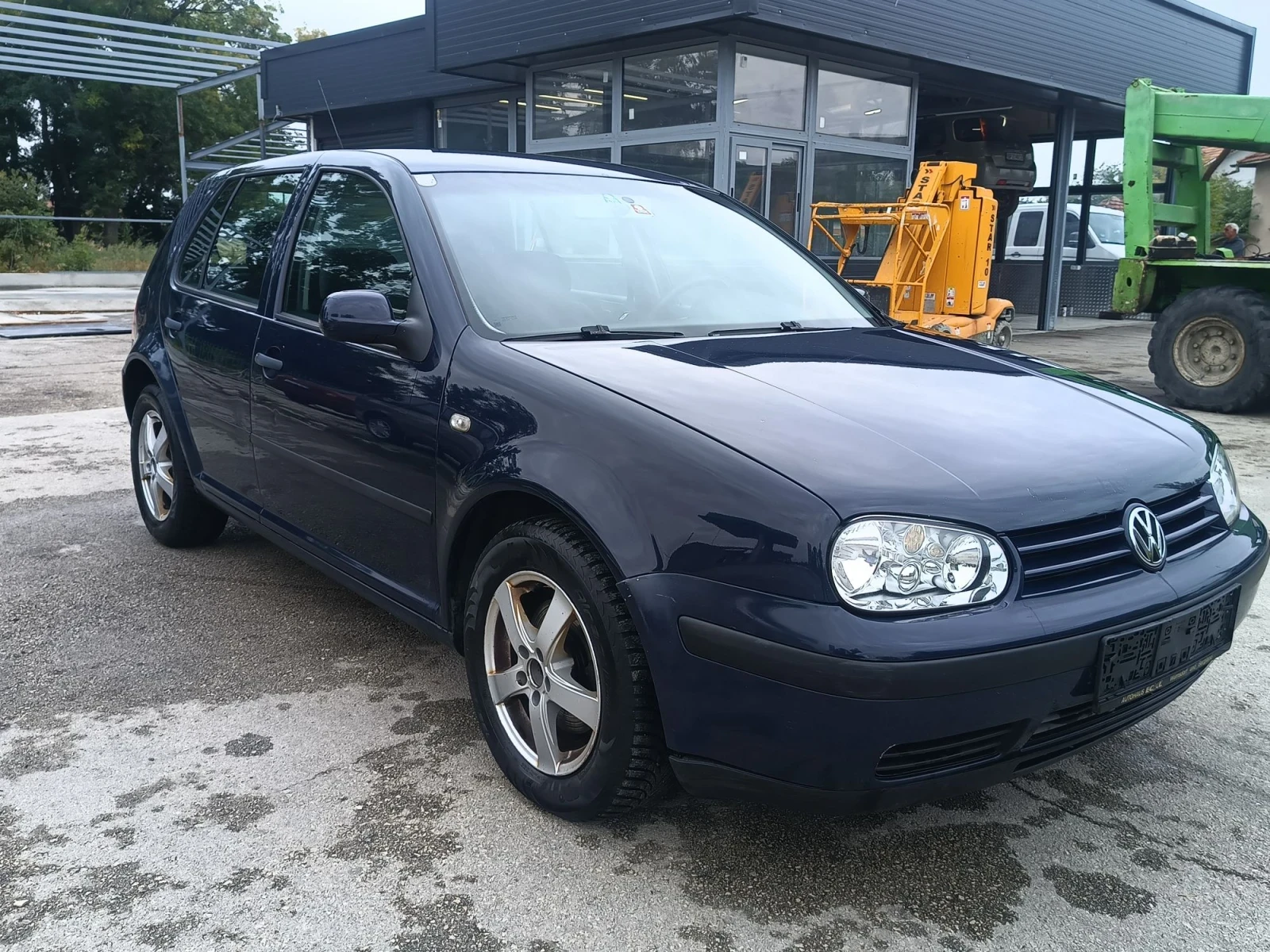 VW Golf 1.9 TDI 90 k.s, снимка 2 - Автомобили и джипове - 56354026
