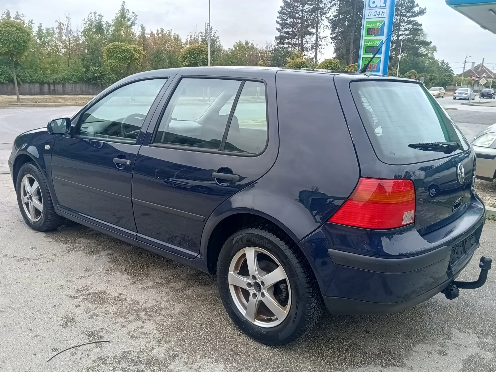 VW Golf 1.9 TDI 90 k.s, снимка 6 - Автомобили и джипове - 56354026