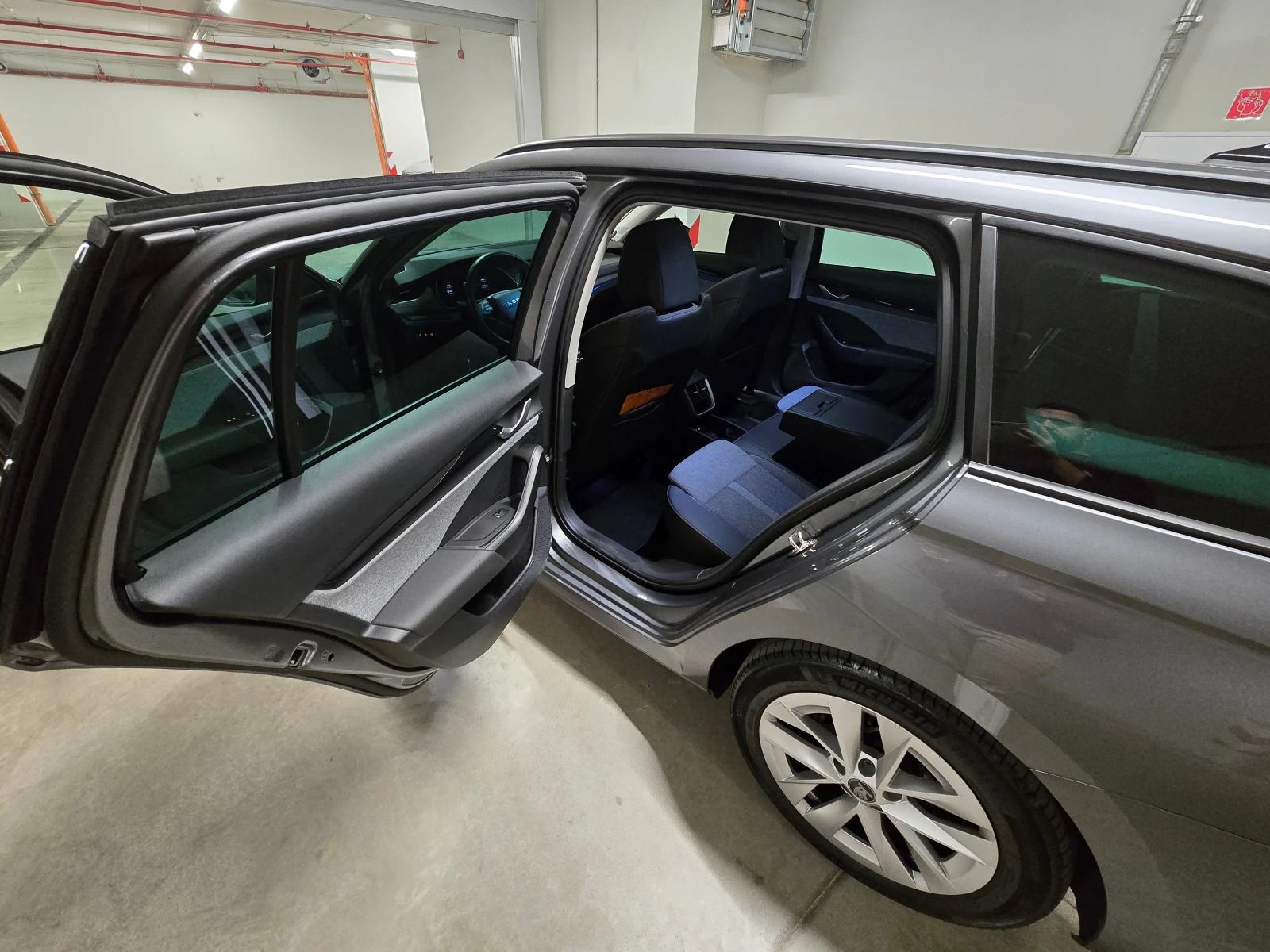 Skoda Octavia 4 FL Edition 1.5-mHEV | Mobile.bg � ����������� 10