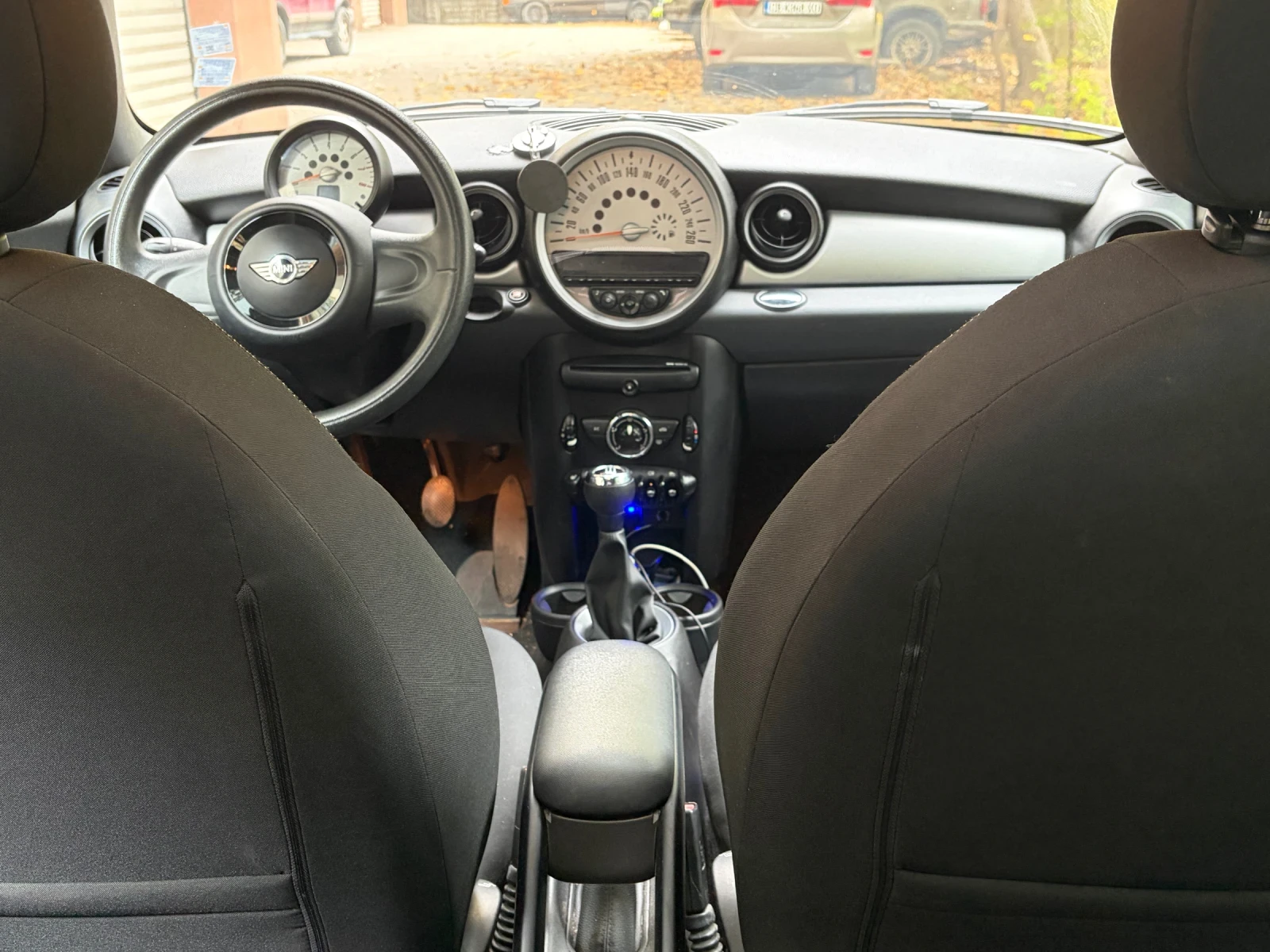 Mini One, снимка 7 - Автомобили и джипове - 56451492