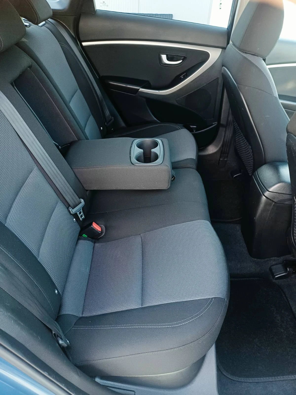 Hyundai I30, снимка 14 - Автомобили и джипове - 56642480