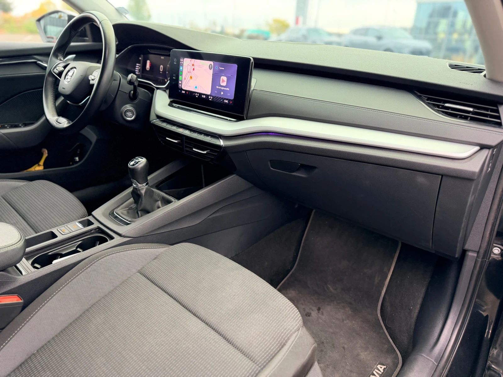 Skoda Octavia 2.0TDI-Exlusive-обслужен-вс.платено, снимка 10 - Автомобили и джипове - 56669416