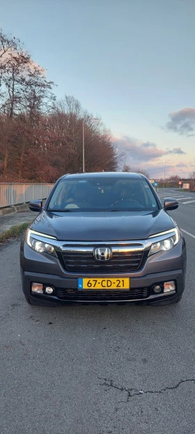 Honda Ridgeline Touring, снимка 1