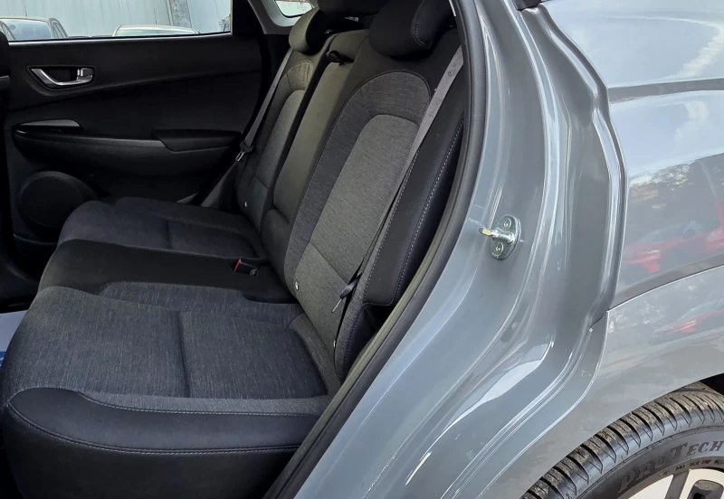 Hyundai Kona 64KWh/Термопомпа/SOH100%, снимка 7 - Автомобили и джипове - 53266353
