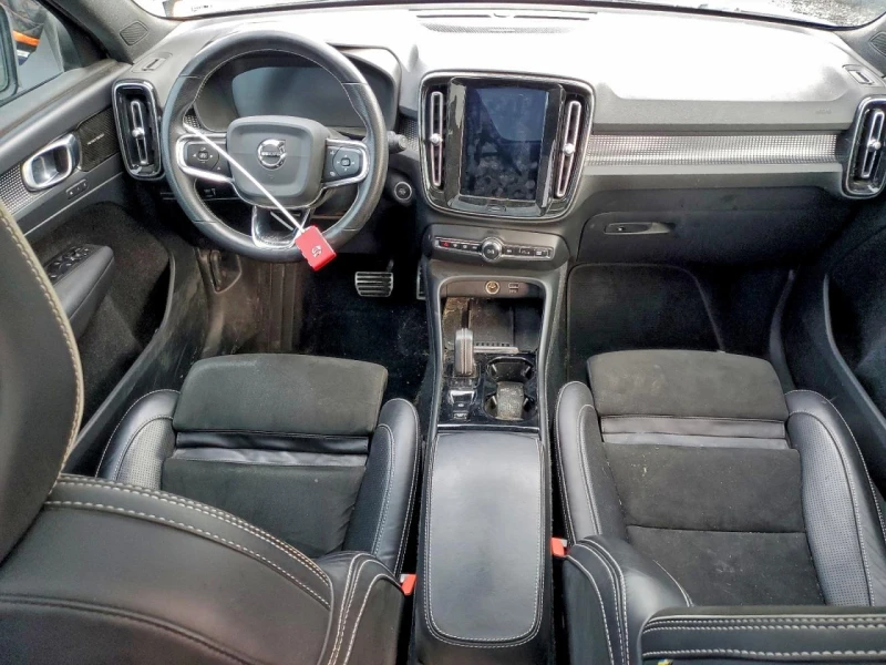 Volvo XC40 T5 R-DESIGN, снимка 8 - Автомобили и джипове - 53273331