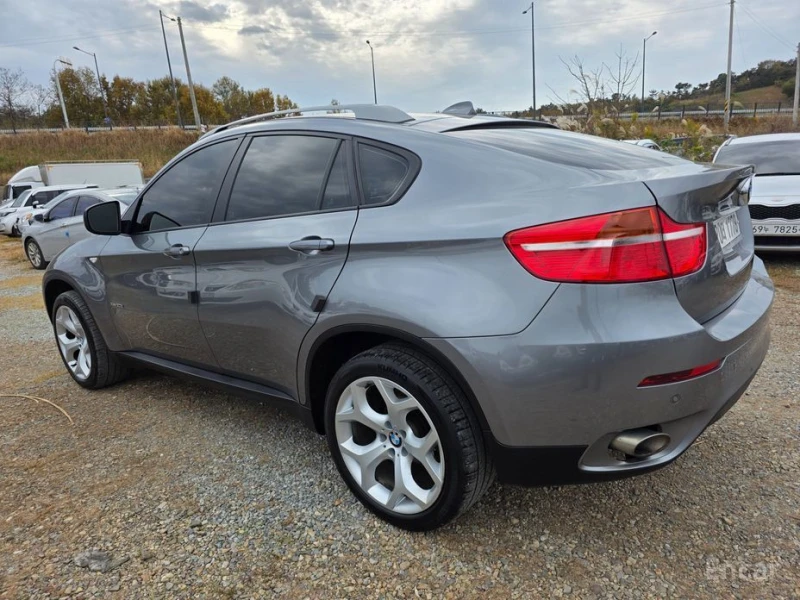 BMW X6, снимка 2 - Автомобили и джипове - 53292464