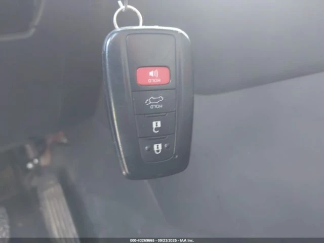 Toyota Rav4 HYBRID XSE - изображение 10