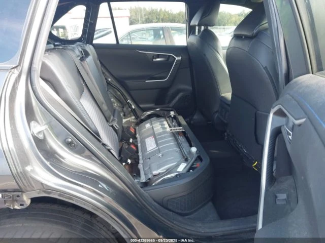 Toyota Rav4 HYBRID XSE - изображение 8