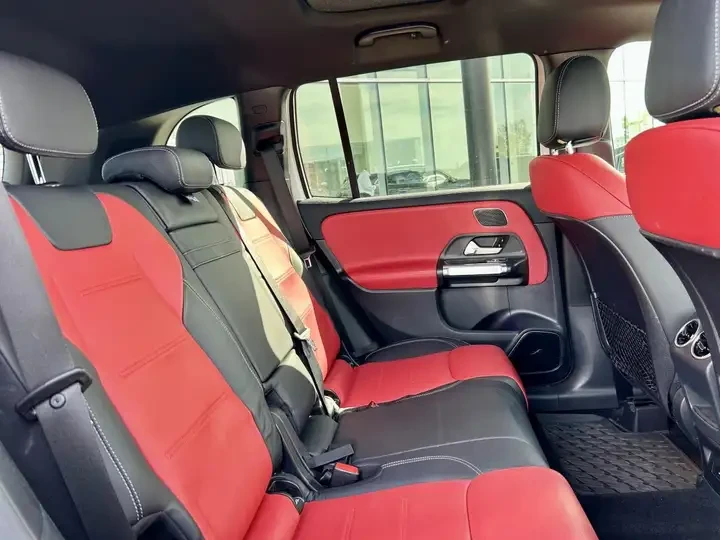 Mercedes-Benz GLB 250/4MATIC/AMG LINE/CARBON/PANO | Mobile.bg   16