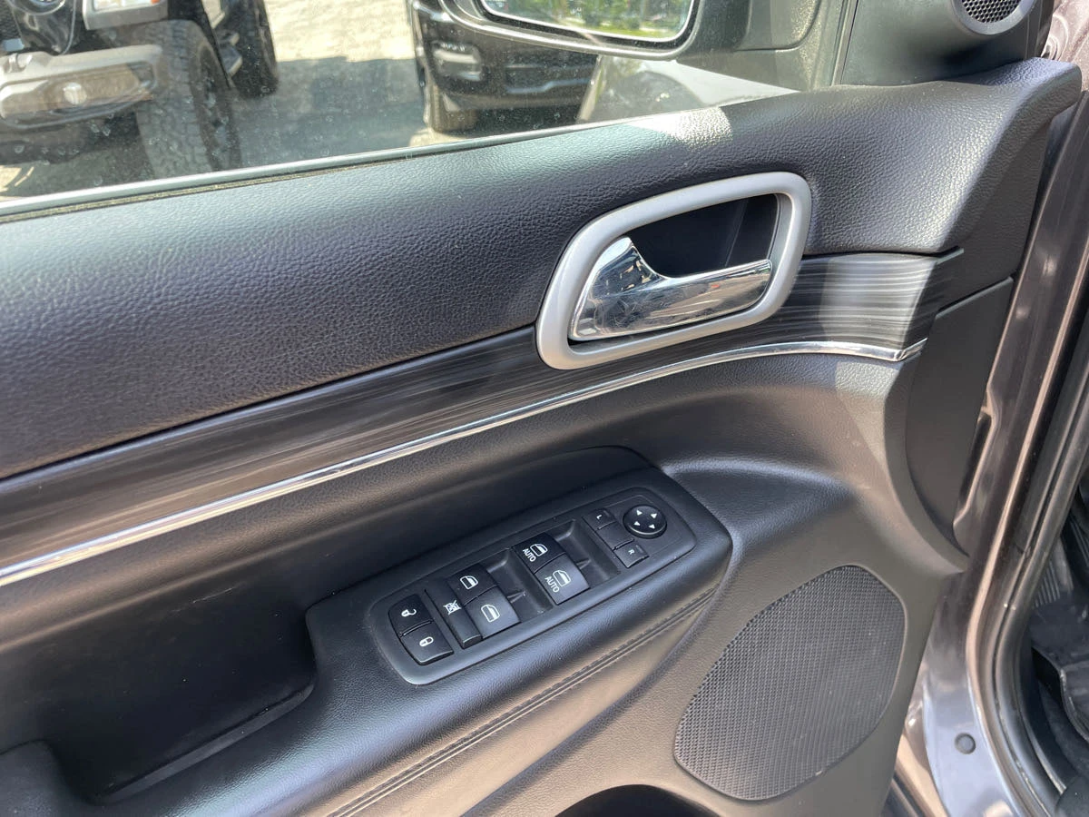Jeep Grand cherokee 2019 LIMITED 5.7 * БЕЗ ПЪРВОНАЧАЛНА ВНОСКА*  - изображение 8