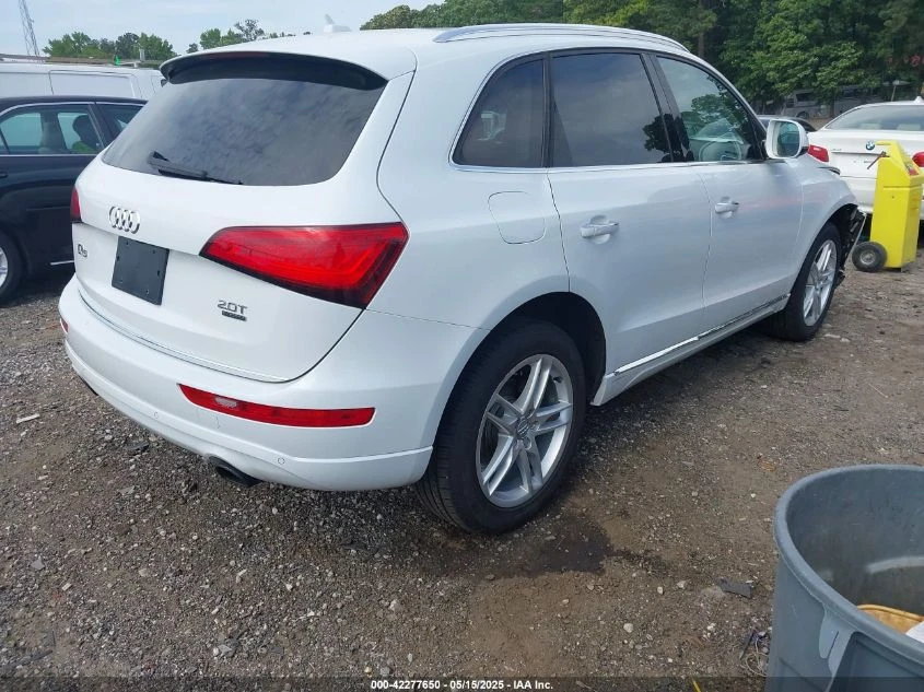 Audi Q5 2.0L I-4 DI, DOHC, VVT, TURBO, 220HP All Wheel - изображение 9