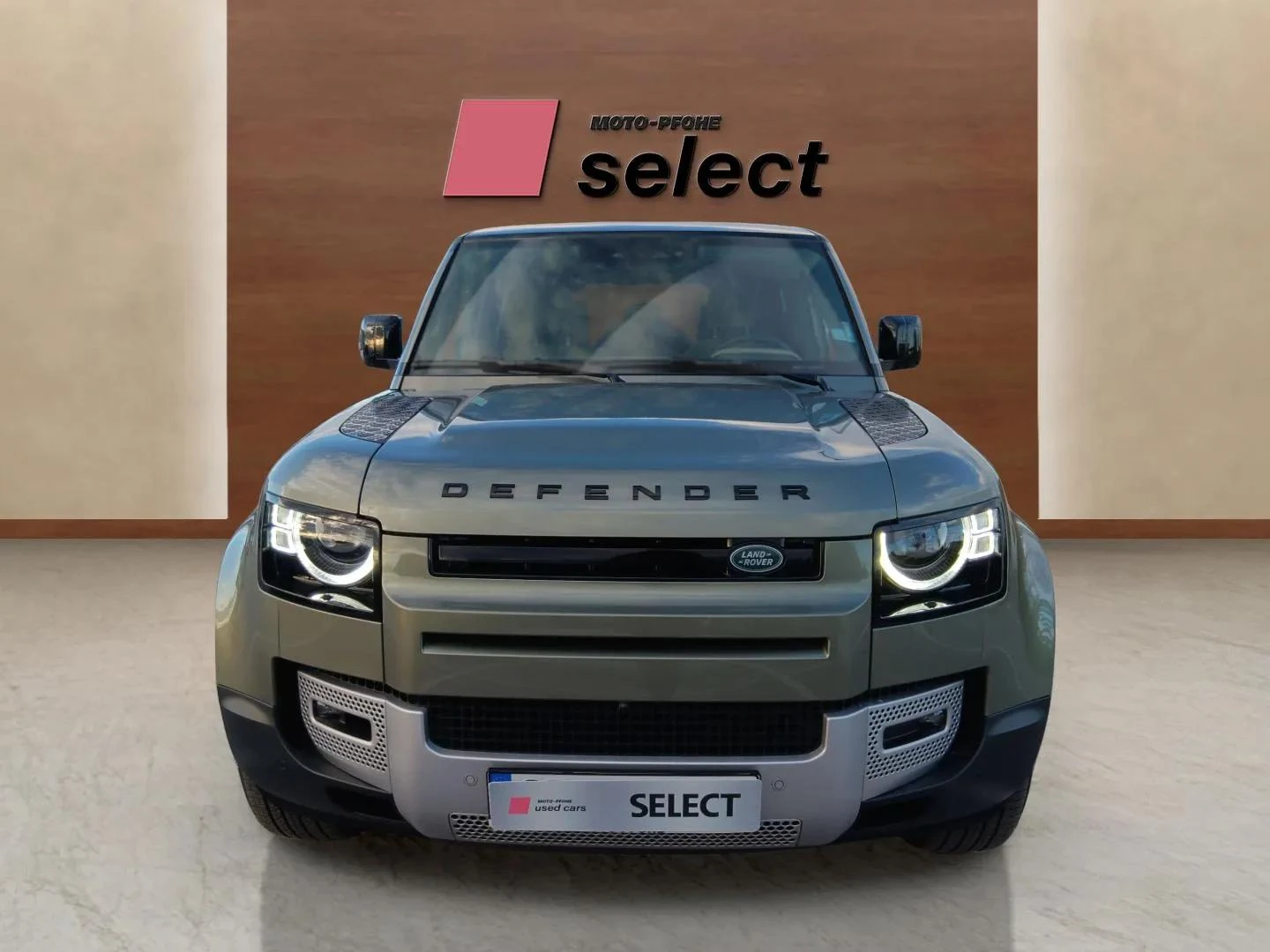 Land Rover Defender 2.0 Si4 - изображение 2