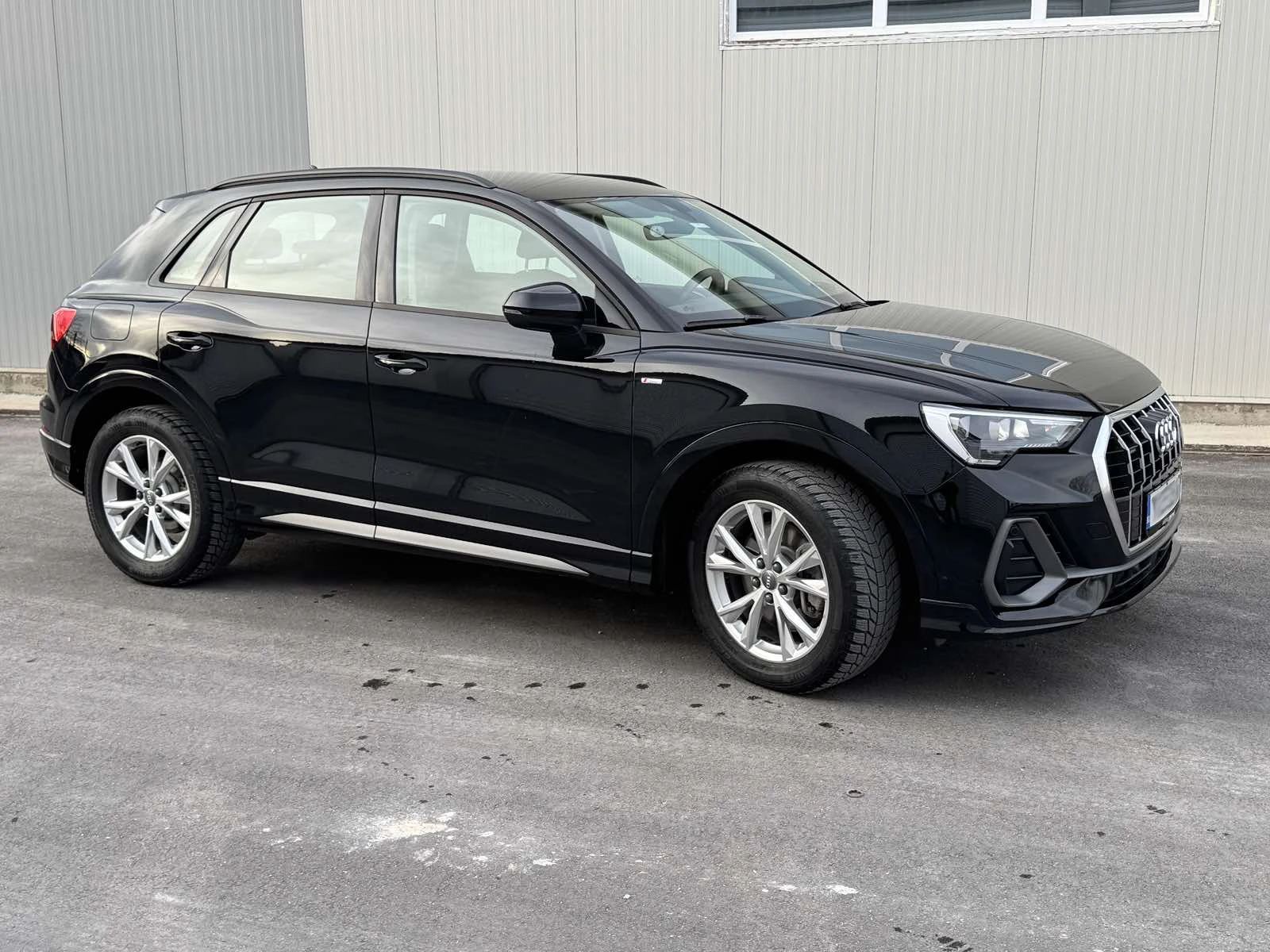 Audi Q3  S-LINE QUATTRO, снимка 2 - Автомобили и джипове - 53726625