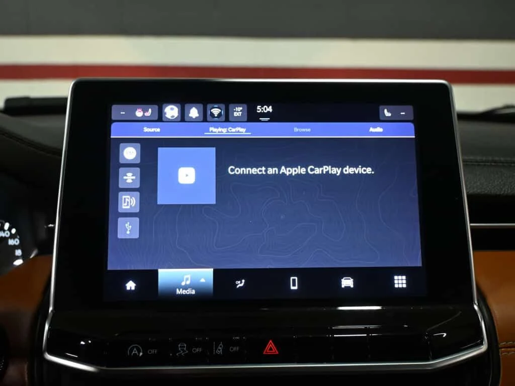 Jeep Compass * Limited No Accident Dual Tone Leather Heated Sea, снимка 15 - Автомобили и джипове - 53802319