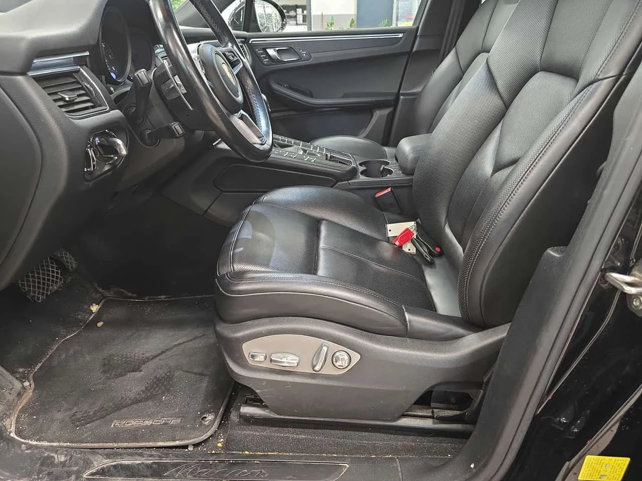 Porsche Macan * AWD * ОБДУХВАНЕ* BOSE* PANO* , снимка 10 - Автомобили и джипове - 54410842