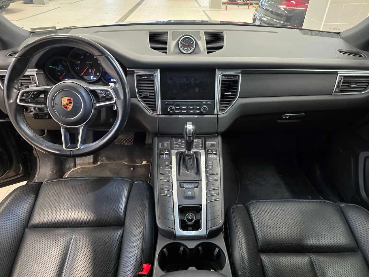 Porsche Macan * AWD * ОБДУХВАНЕ* BOSE* PANO* , снимка 9 - Автомобили и джипове - 54410842
