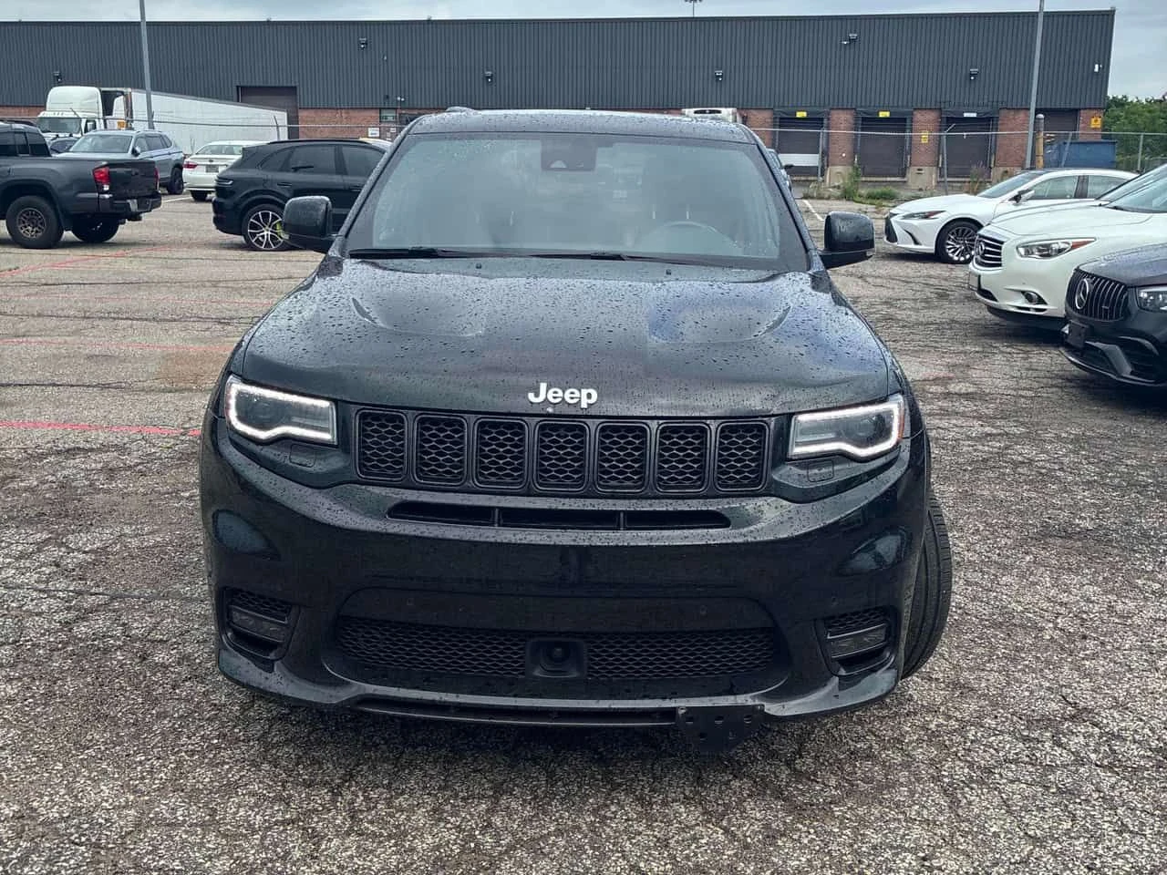 Jeep Grand cherokee SRT/ПАНОРАМА/ДИСТРОНИК, снимка 2 - Автомобили и джипове - 55084793